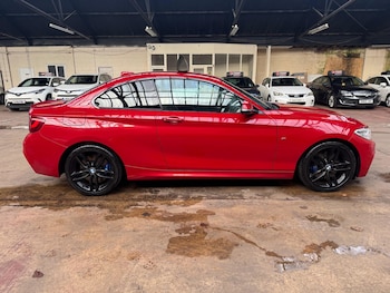 Used BMW 2 Series 2015 for sale - 76670175: Photo