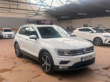 Used Volkswagen Tiguan 2017 for sale - 79063180: Photo