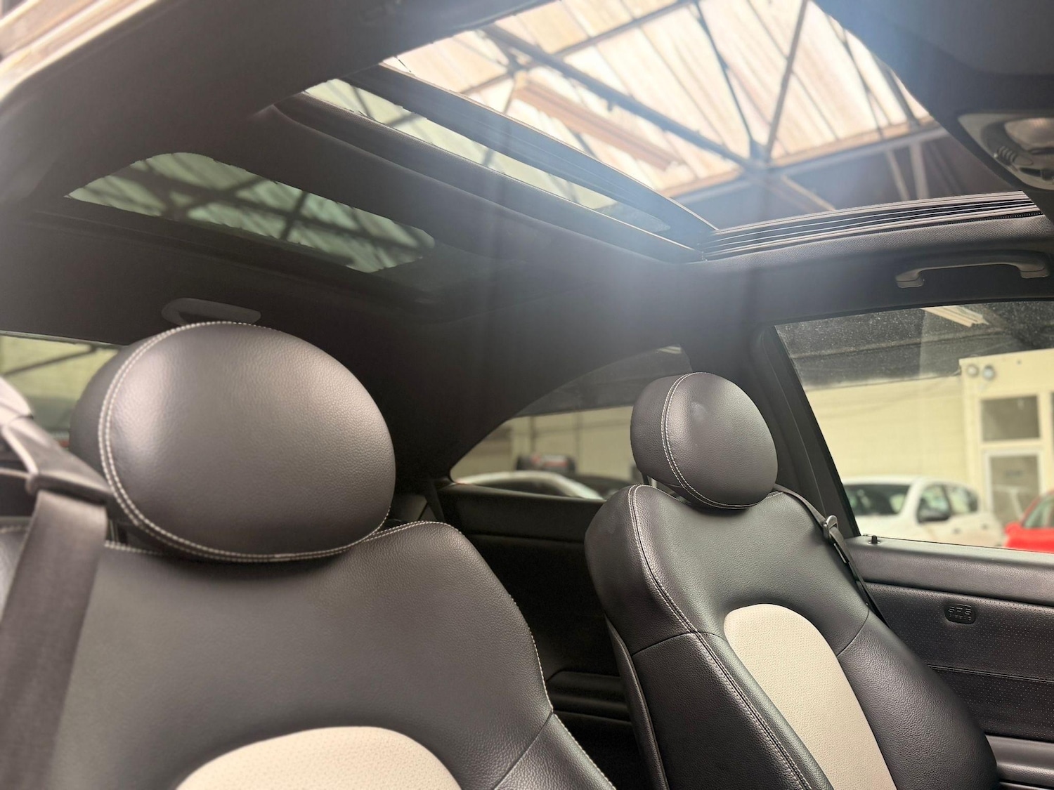 Used Mercedes-Benz CLC Class 2009 for sale - 78148432: Photo 8