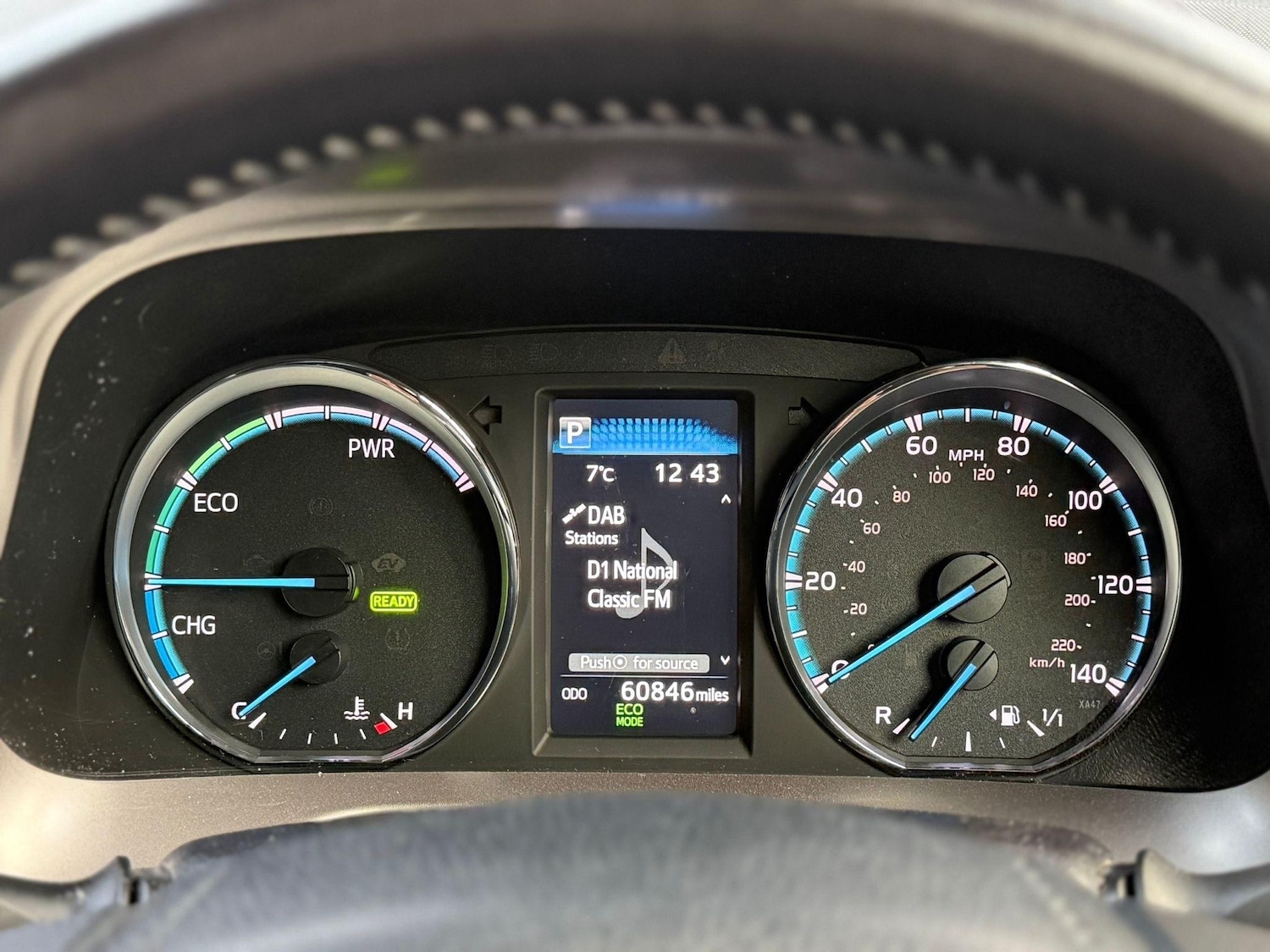 Used Toyota RAV4 2016 for sale - 76690662: Photo 13