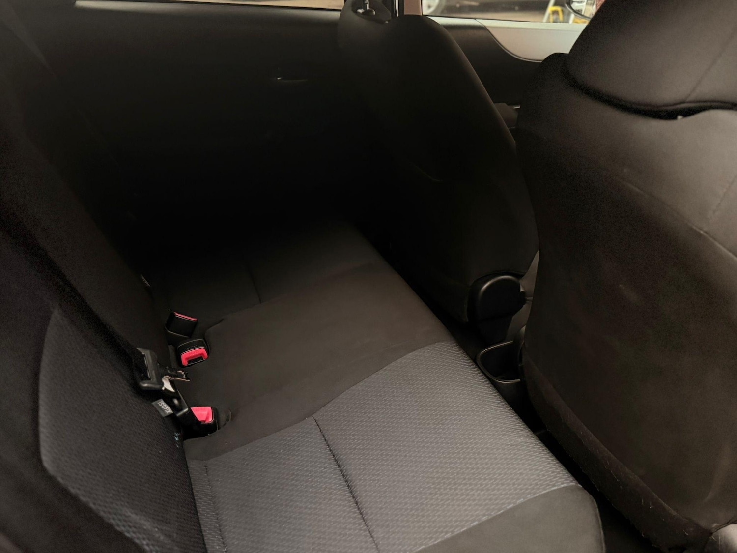 Used Toyota Yaris 2013 for sale - 77890703: Photo 10