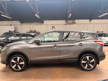 Used Nissan Qashqai 2016 for sale - 78792598: Photo