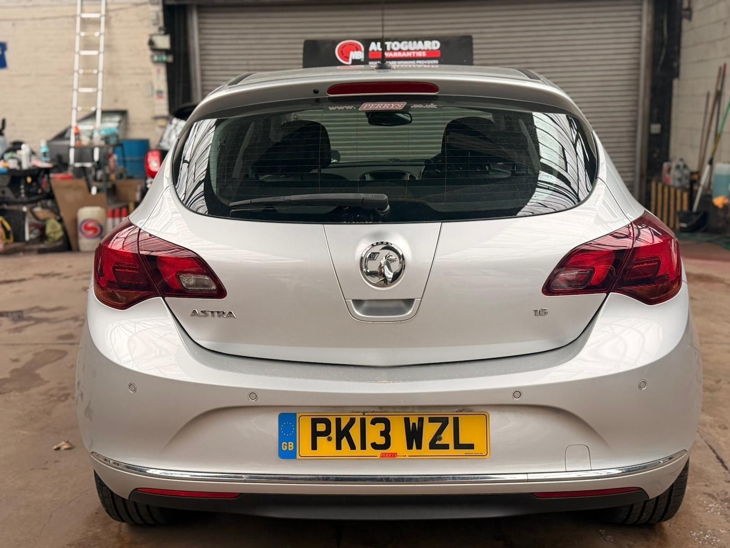 Used Vauxhall Astra 2013 for sale - 77959104: Photo 5