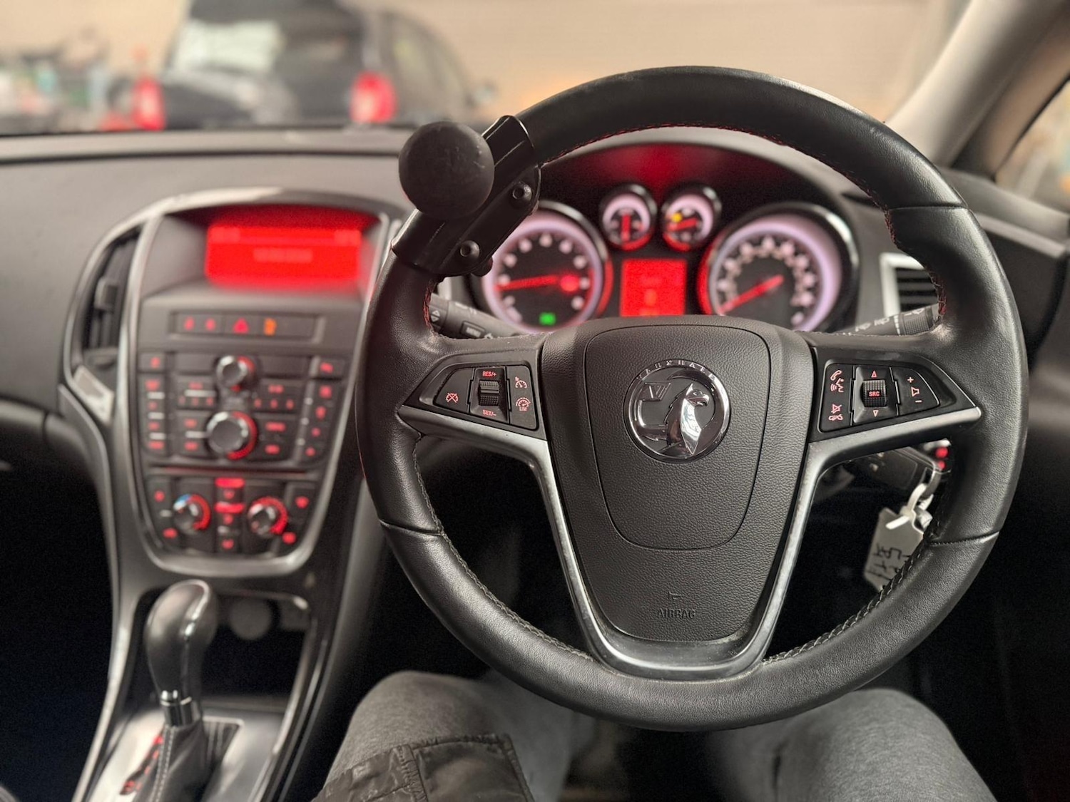 Used Vauxhall Astra 2013 for sale - 77959104: Photo 8