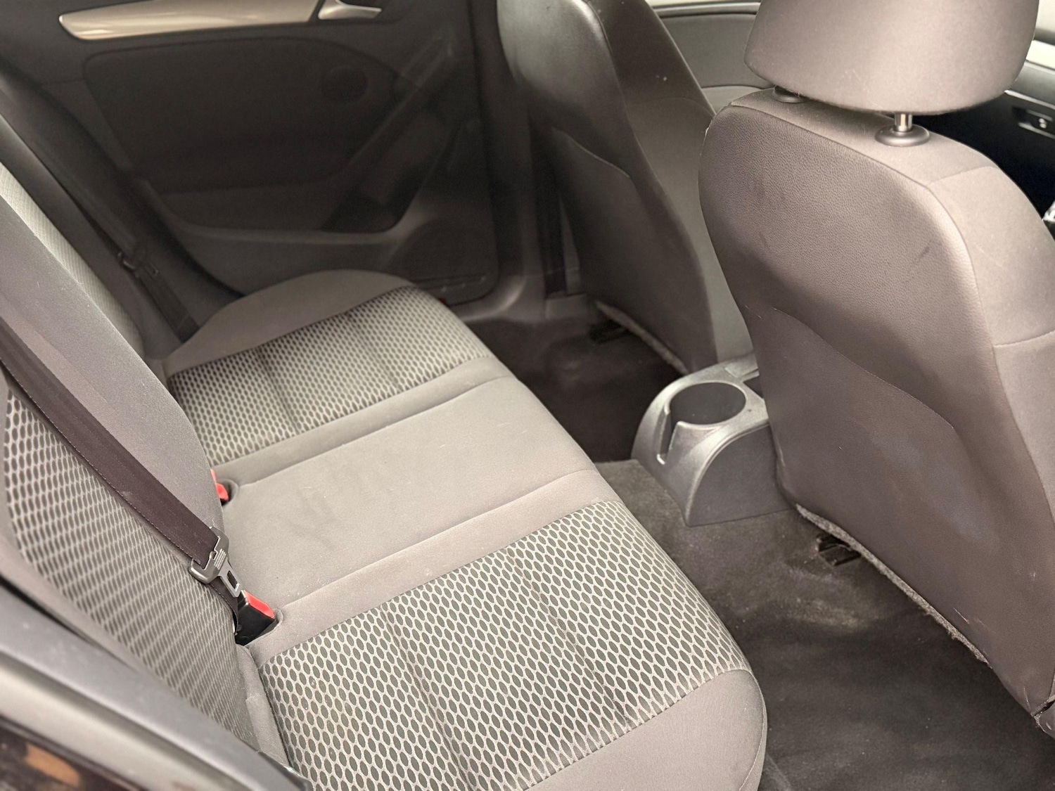 Used Volkswagen Golf 2012 for sale - 77641733: Photo 11