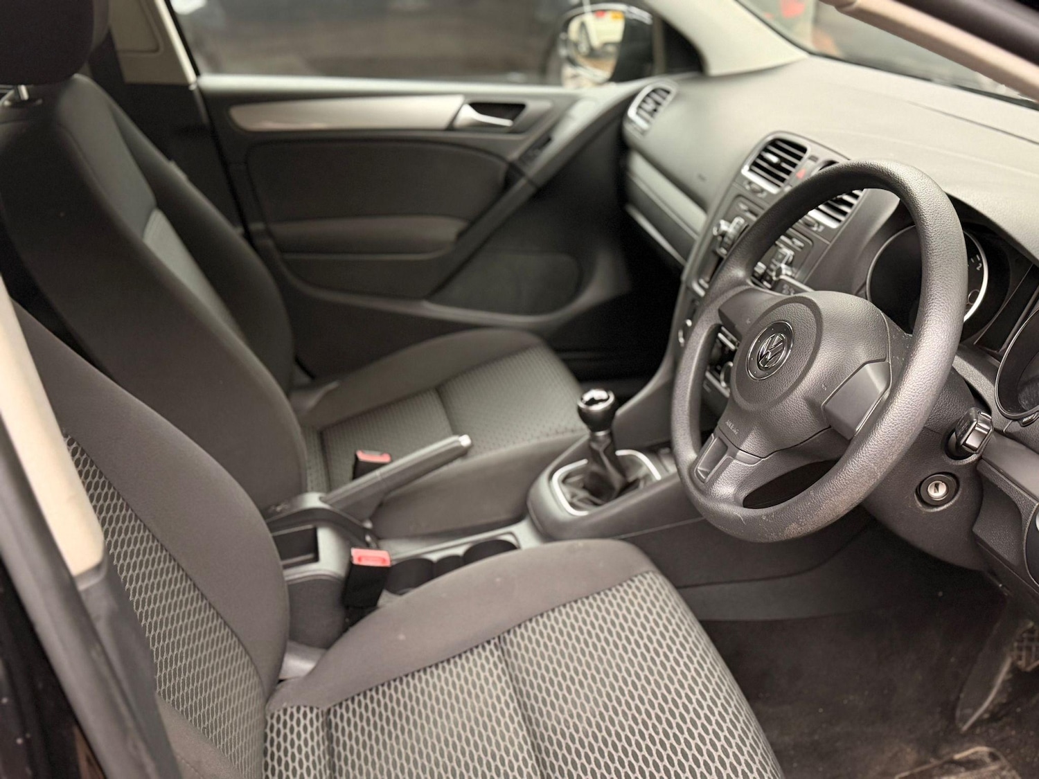 Used Volkswagen Golf 2012 for sale - 77641733: Photo 13