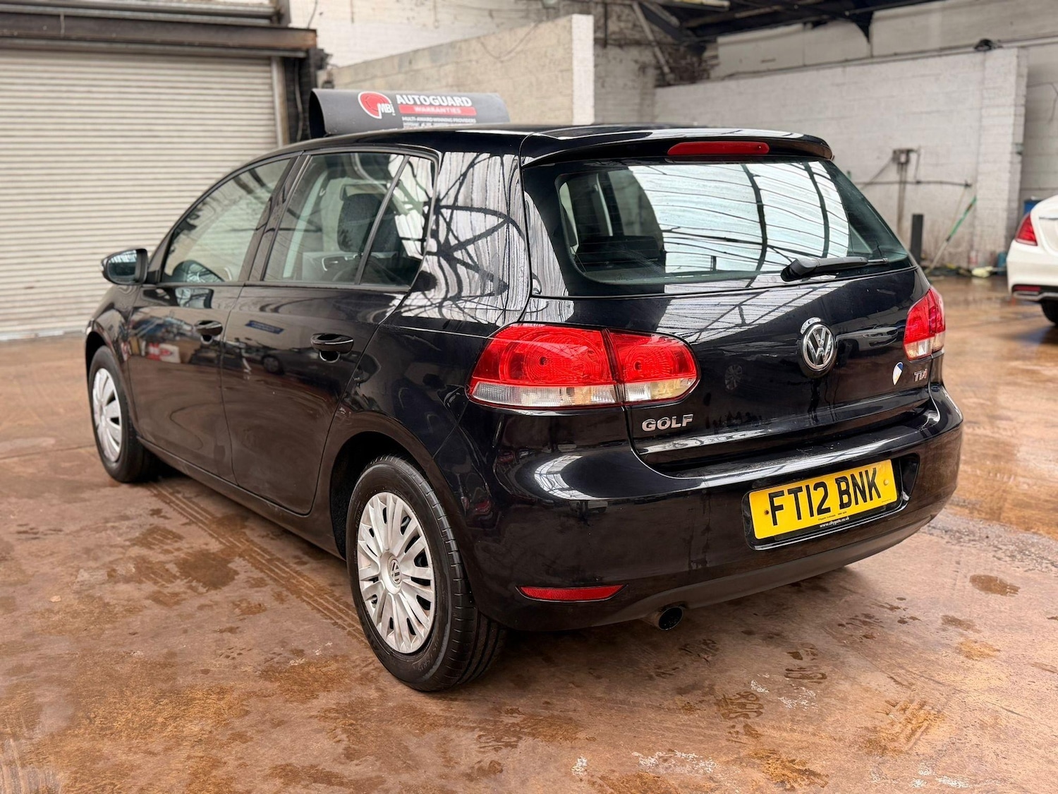 Used Volkswagen Golf 2012 for sale - 77641733: Photo 6