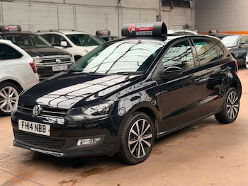 Used Volkswagen Polo 2014 for sale - 78890577: Photo