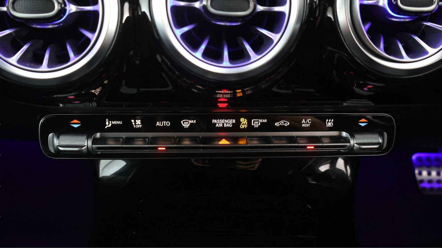 Used Mercedes-Benz A-Class 2022 for sale - 77946883: Photo 11