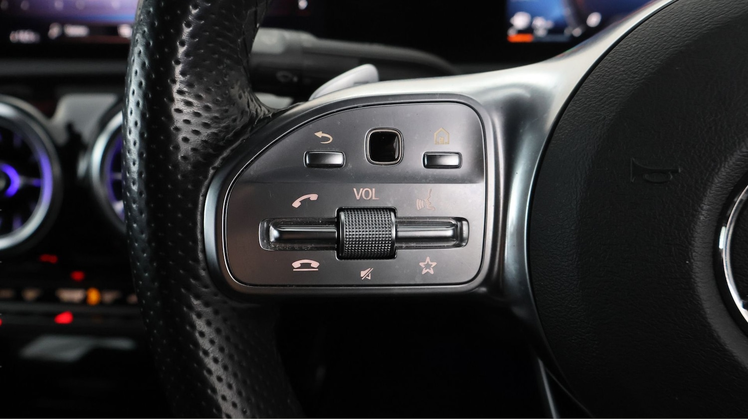 Used Mercedes-Benz A-Class 2022 for sale - 77946883: Photo 21