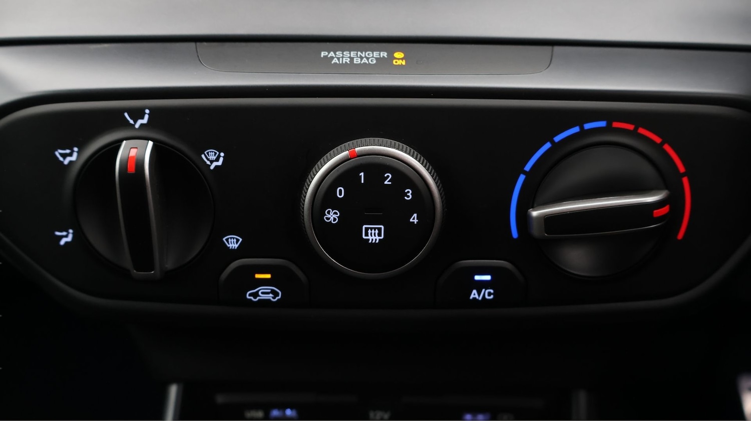 Used Hyundai BAYON 2022 for sale - 77474909: Photo 12