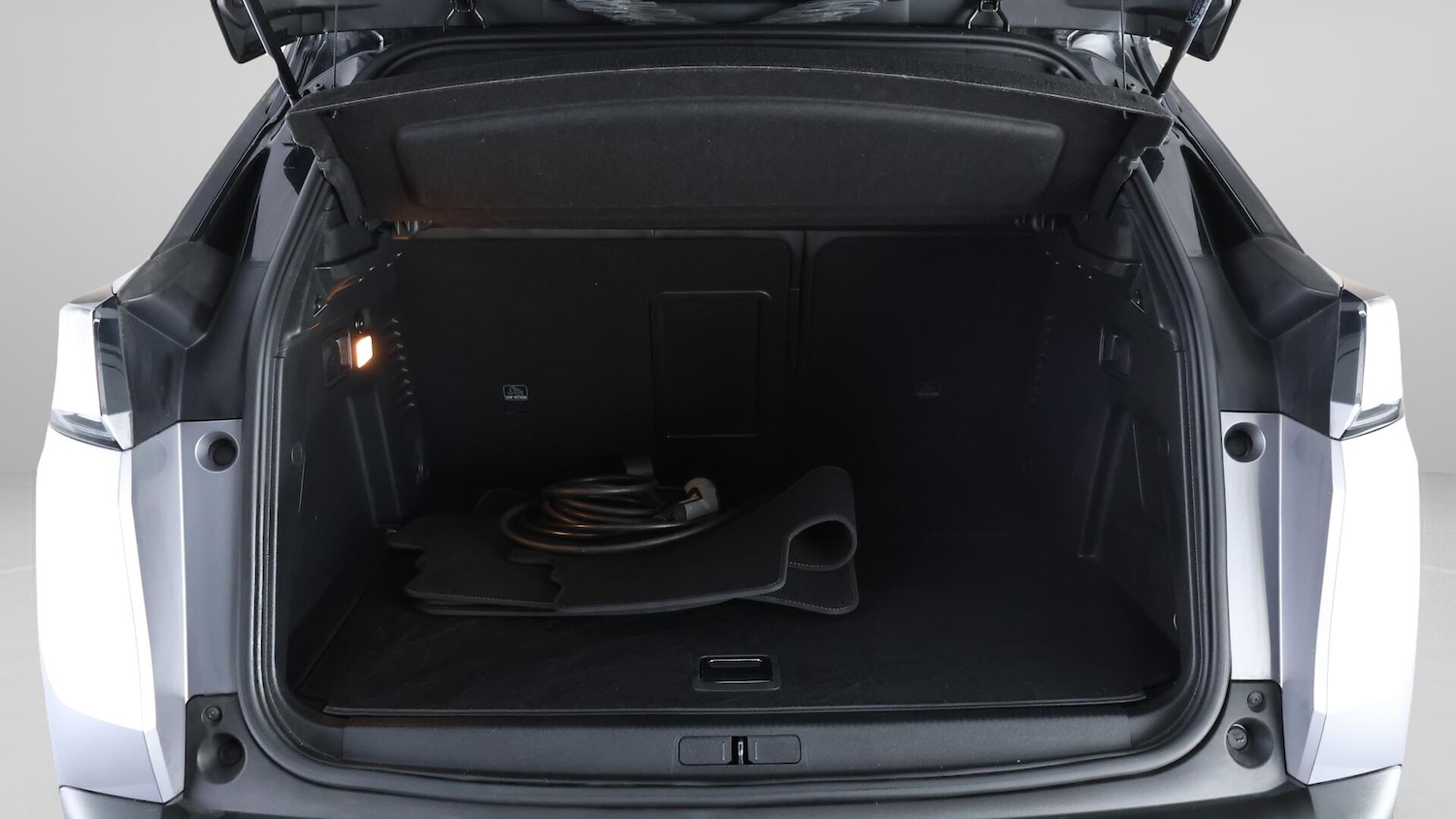 Used Peugeot 3008 2021 for sale - 76753111: Photo 17