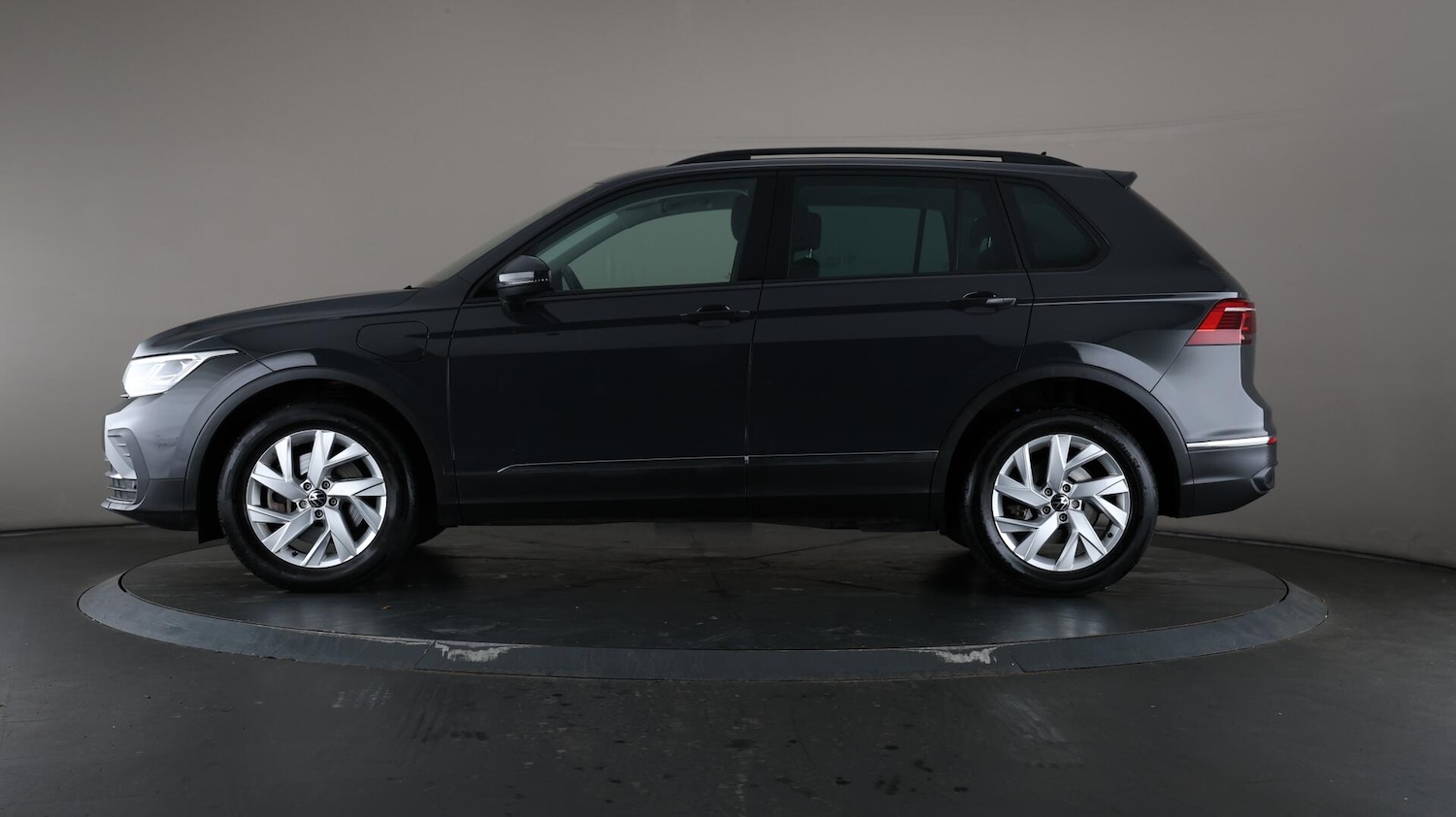 Used Volkswagen Tiguan 2022 for sale - 76282605: Photo 18