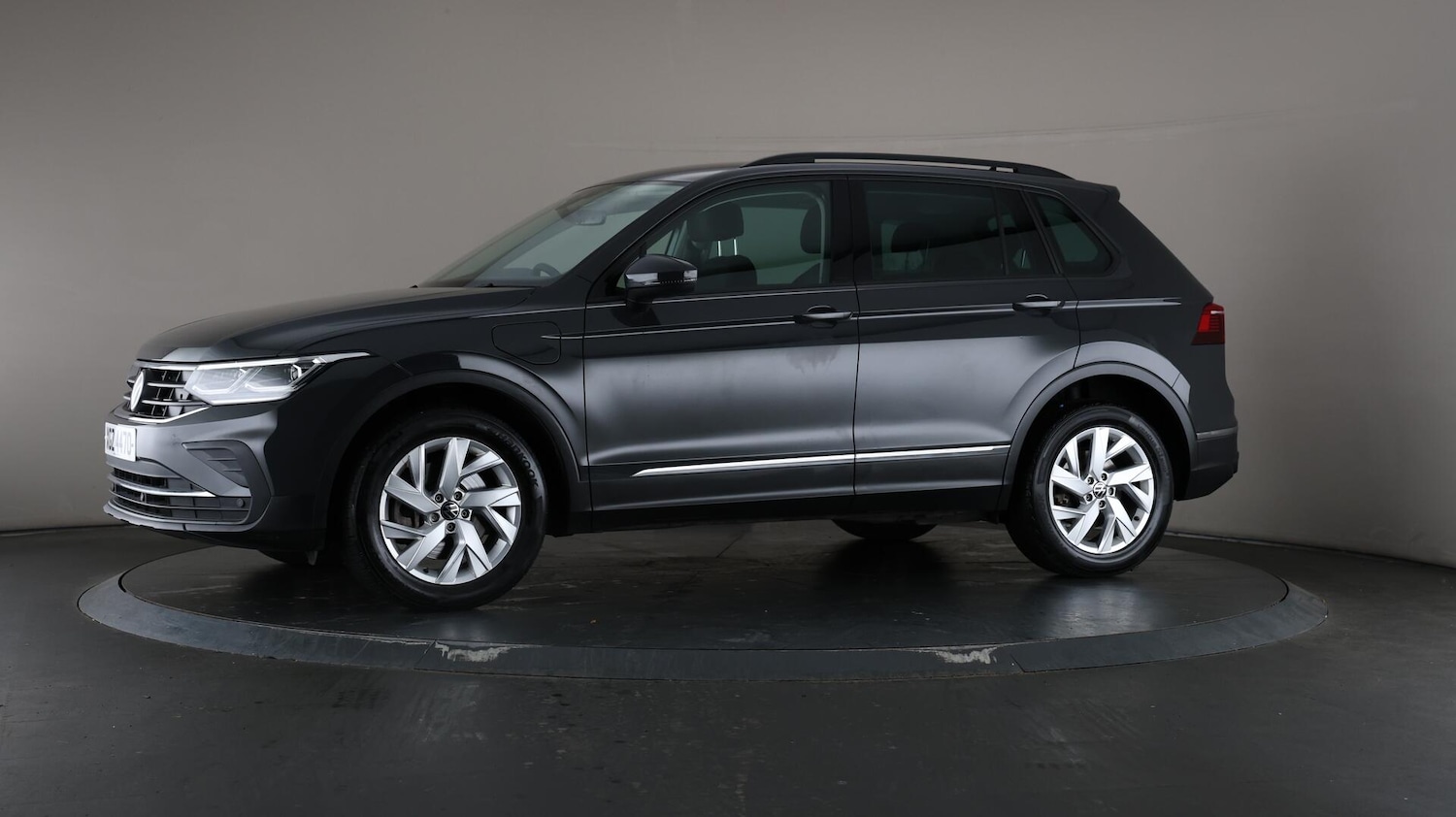Used Volkswagen Tiguan 2022 for sale - 76282605: Photo 24