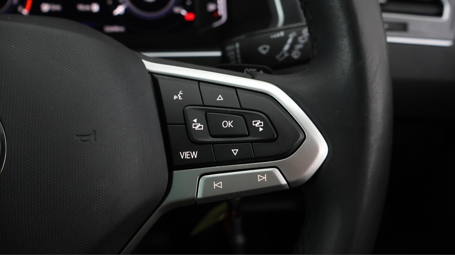 Used Volkswagen Tiguan 2022 for sale - 76282605: Photo 33