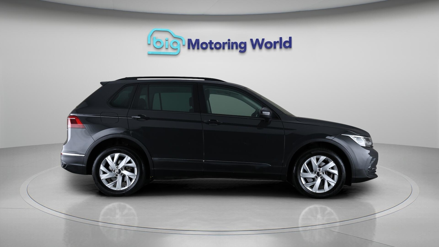 Used Volkswagen Tiguan 2022 for sale - 76282605: Photo 8