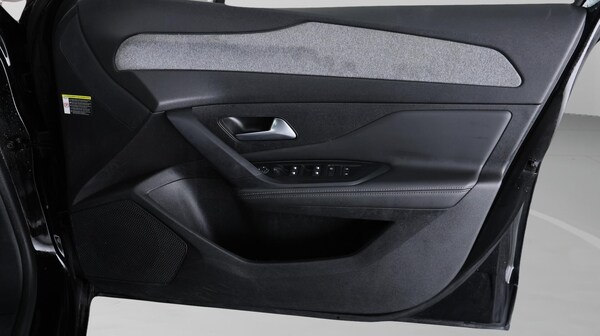Used Peugeot 308 2023 for sale - 76227620: Photo 15