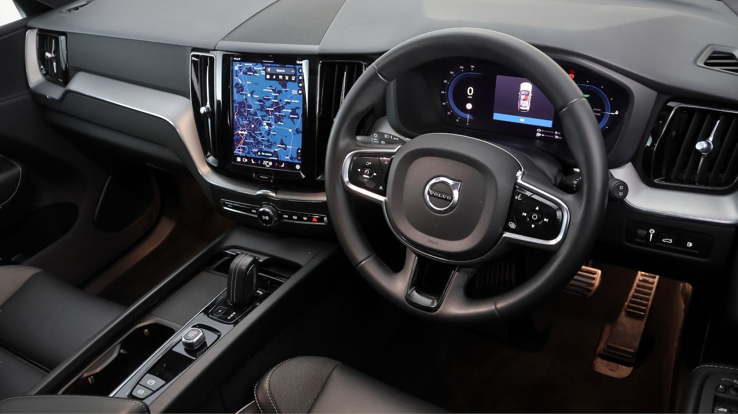 Used Volvo XC60 2022 for sale - 77656049: Photo 9