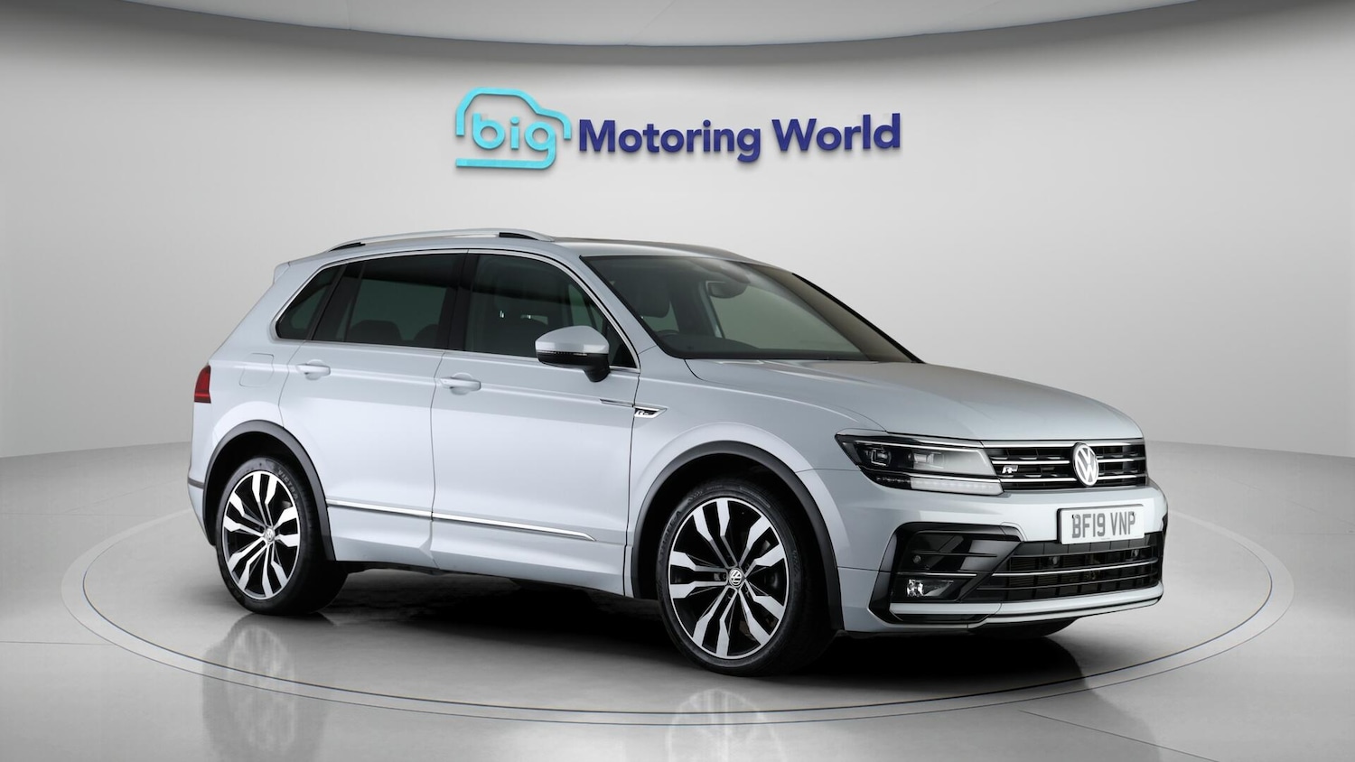 Used Volkswagen Tiguan 2019 for sale - 76381328: Photo 1