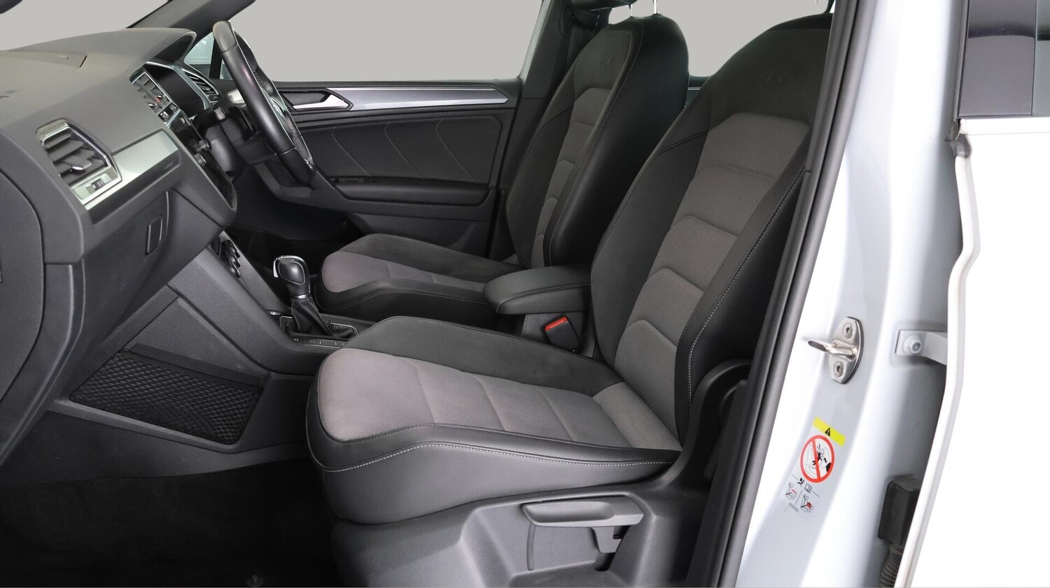 Used Volkswagen Tiguan 2019 for sale - 76381328: Photo 13