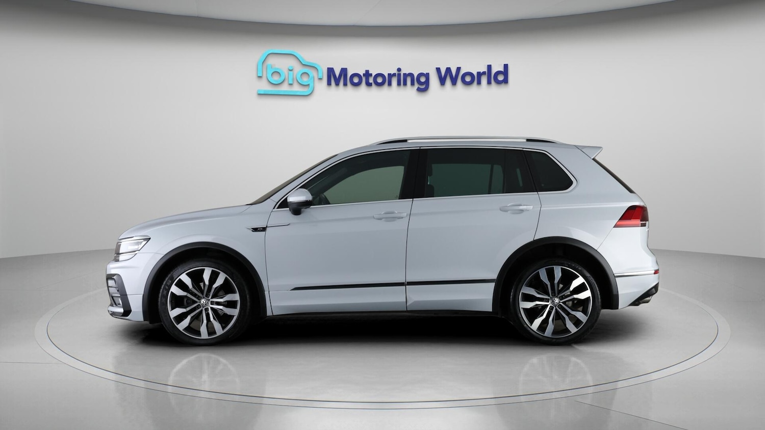 Used Volkswagen Tiguan 2019 for sale - 76381328: Photo 4