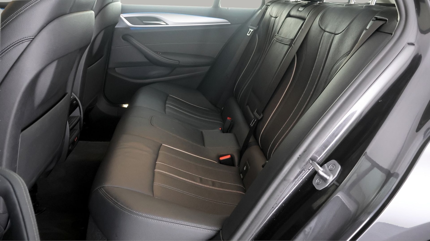 Used BMW 5 Series 2022 for sale - 78004196: Photo 15