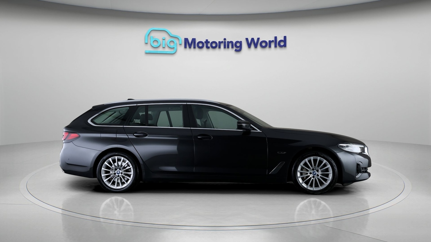 Used BMW 5 Series 2022 for sale - 78004196: Photo 8