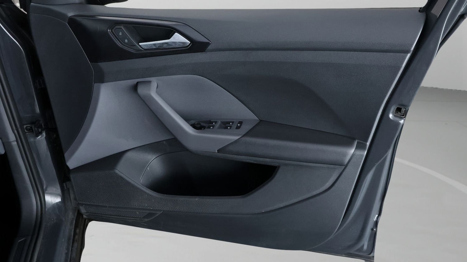 Used Volkswagen T-Cross 2021 for sale - 77452863: Photo 14