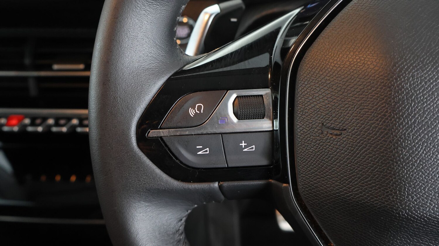 Used Peugeot 208 2023 for sale - 77974305: Photo 21