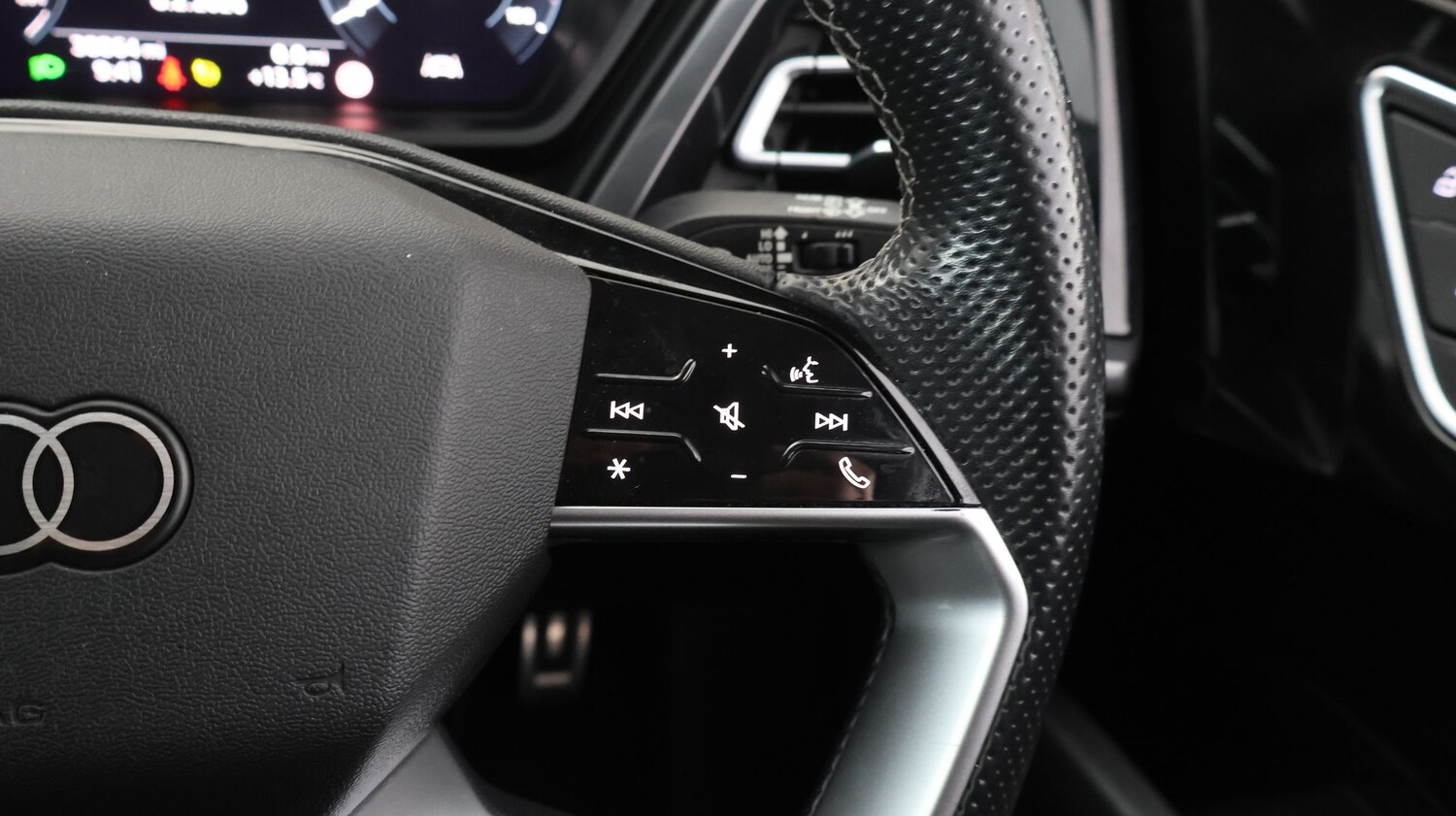 Used Audi Q4 e-tron for sale - 77484844: Photo 27