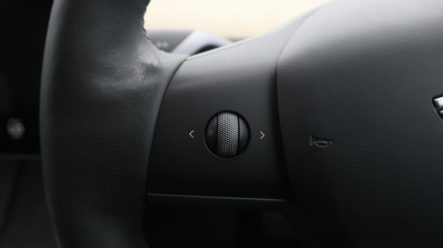 Used Tesla Model Y 2022 for sale - 76714127: Photo 24