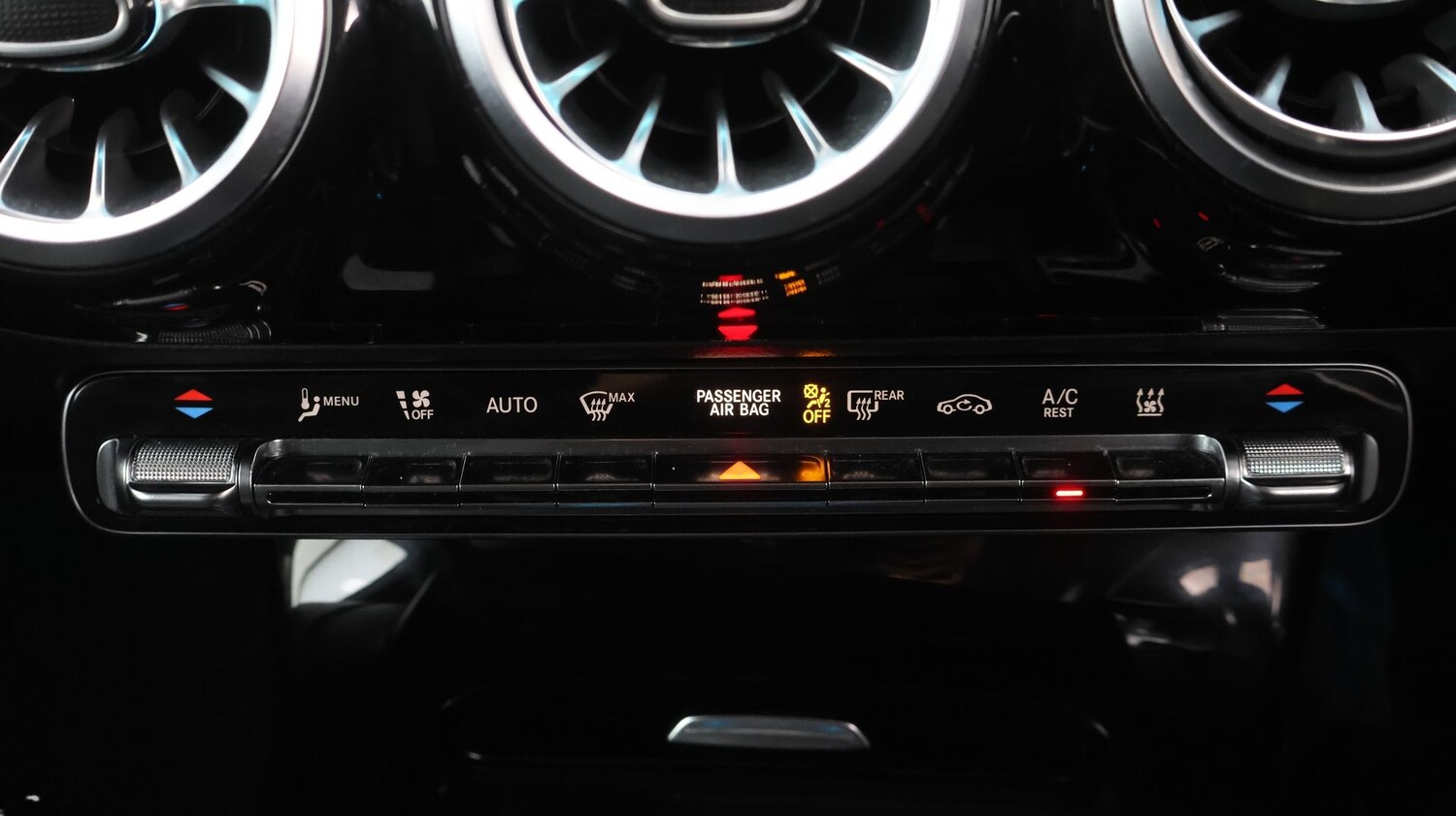 Used Mercedes-Benz A-Class for sale - 77182163: Photo 12