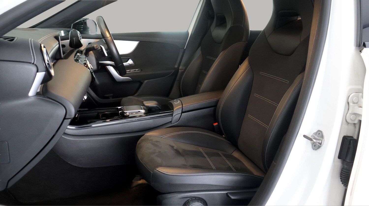 Used Mercedes-Benz A-Class for sale - 77182163: Photo 14