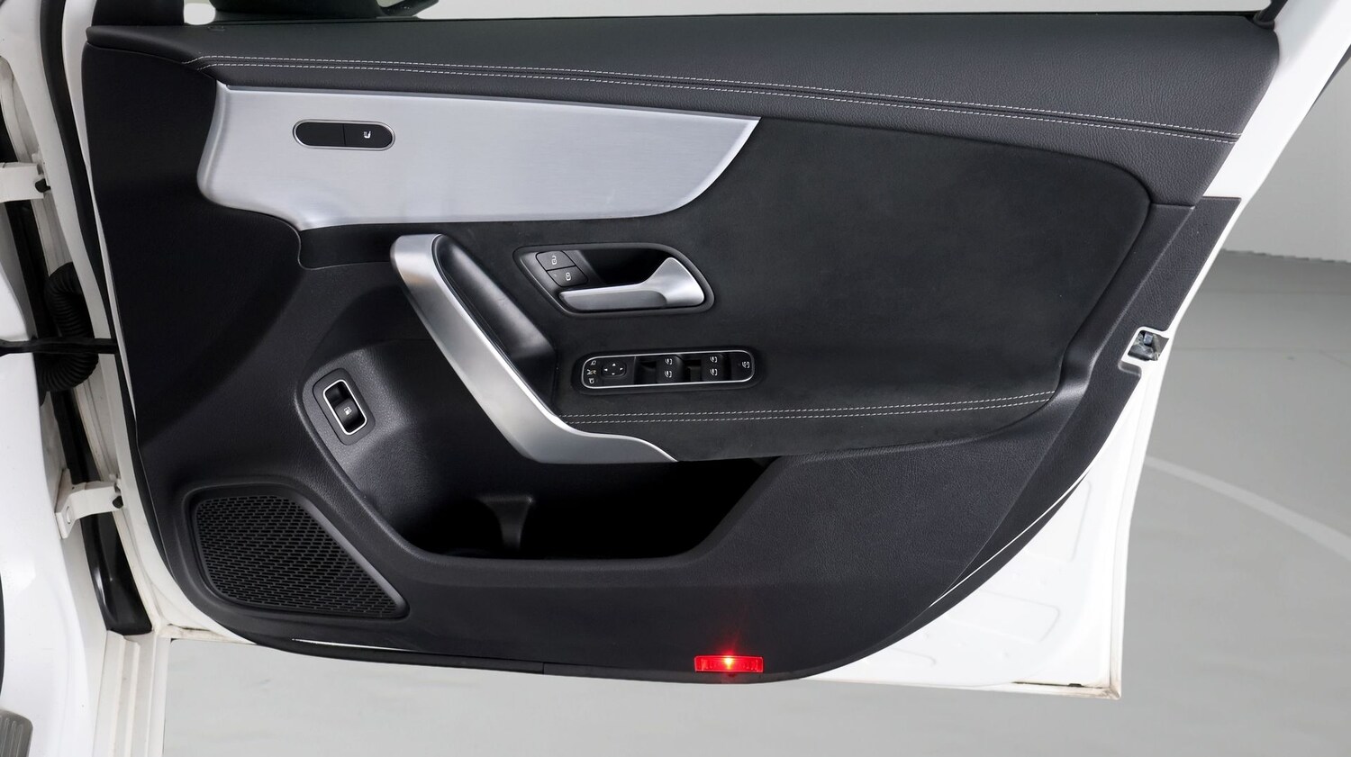 Used Mercedes-Benz A-Class for sale - 77182163: Photo 15