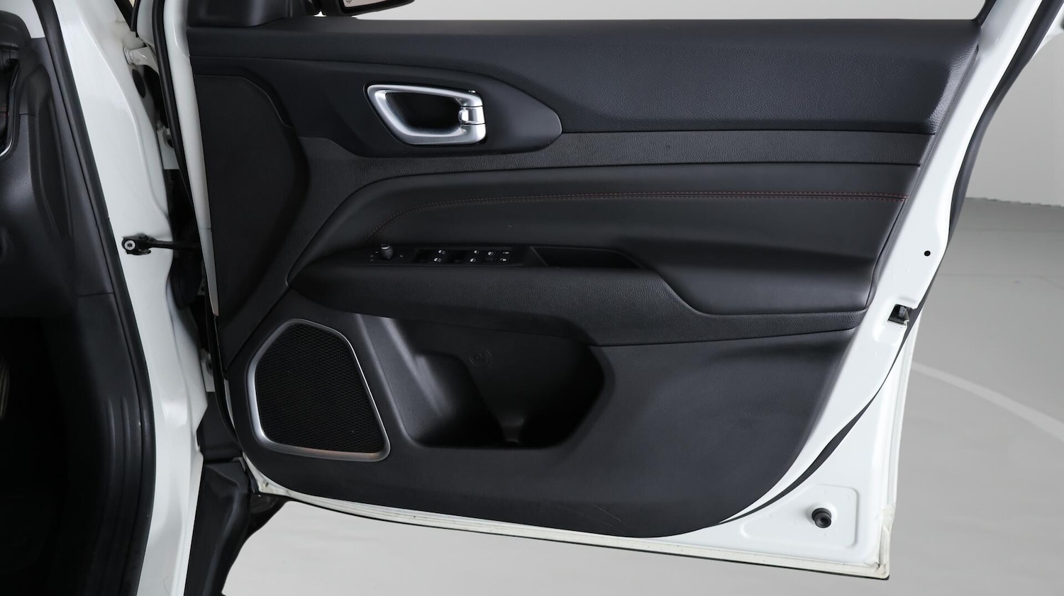 Used Jeep Compass 2023 for sale - 76380837: Photo 14