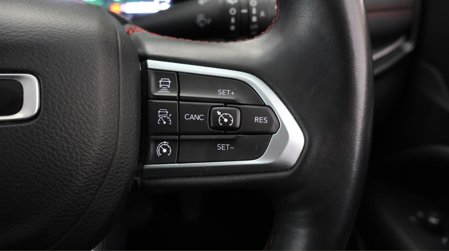 Used Jeep Compass 2023 for sale - 76380837: Photo 23