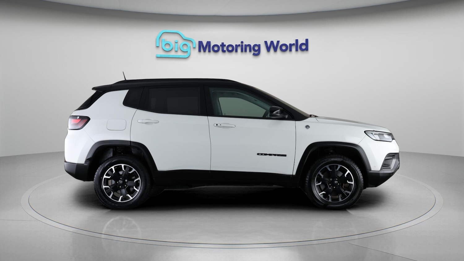 Used Jeep Compass 2023 for sale - 76380837: Photo 8
