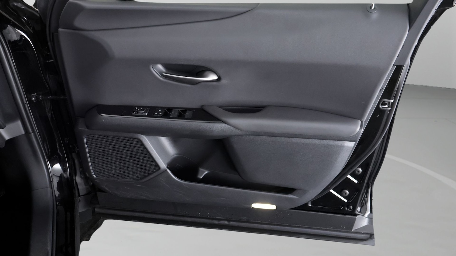 Used Lexus UX 2023 for sale - 77766241: Photo 14