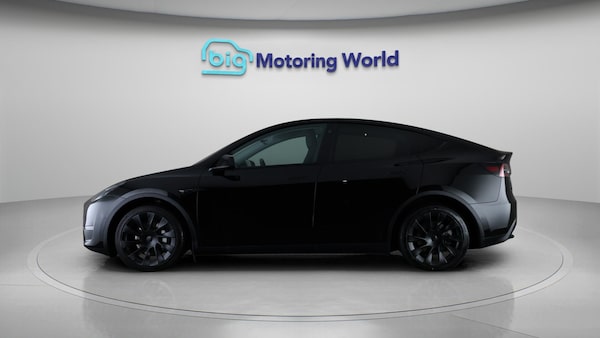 Used Tesla Model Y 2022 for sale - 76318062: Photo 5