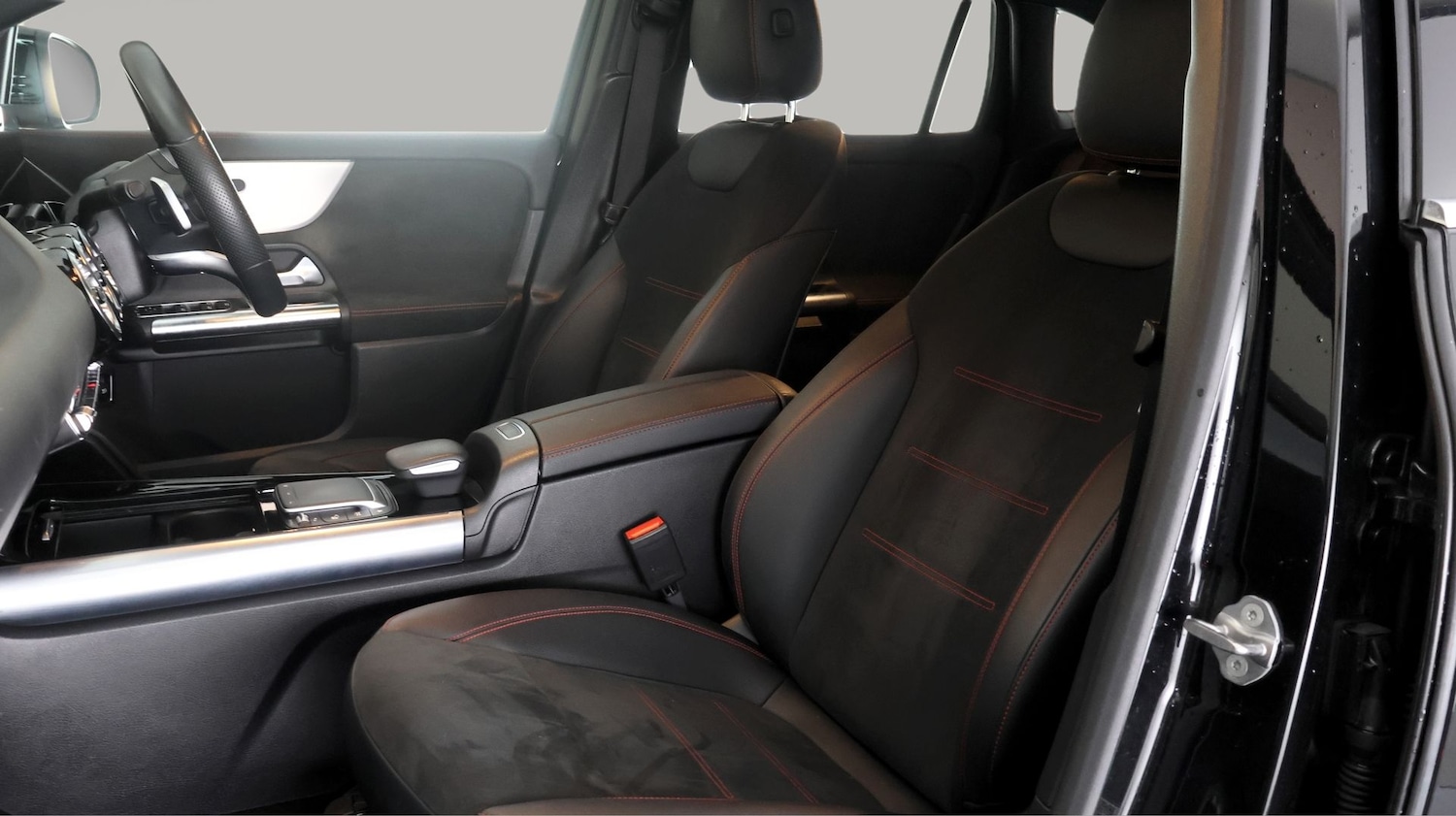 Used Mercedes-Benz EQA 2023 for sale - 77326421: Photo 14