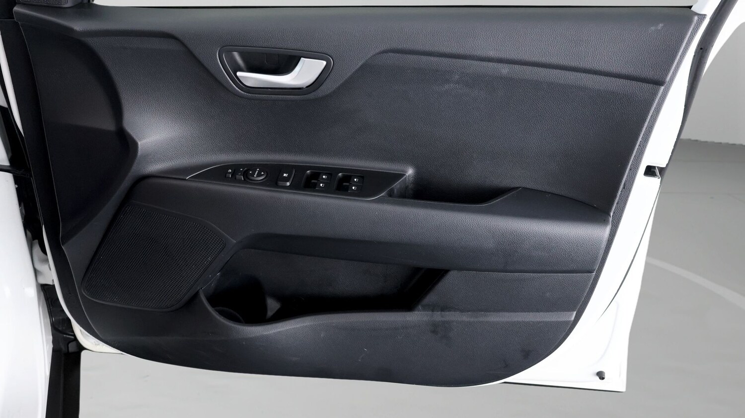 Used Kia Stonic 2021 for sale - 77528088: Photo 14