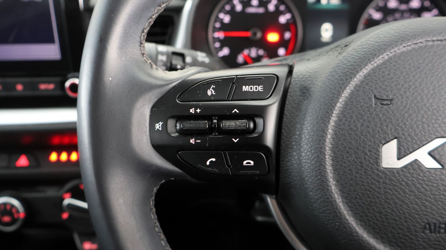 Used Kia Stonic 2021 for sale - 77528088: Photo 20