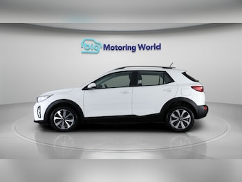 Used Kia Stonic 2021 for sale - 77528088: Photo