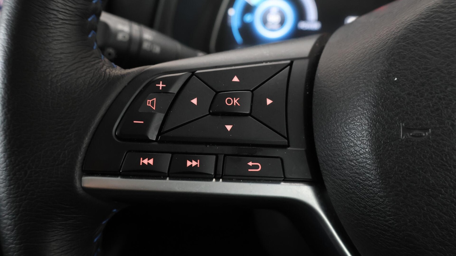 Used Nissan Leaf 2022 for sale - 76572692: Photo 21