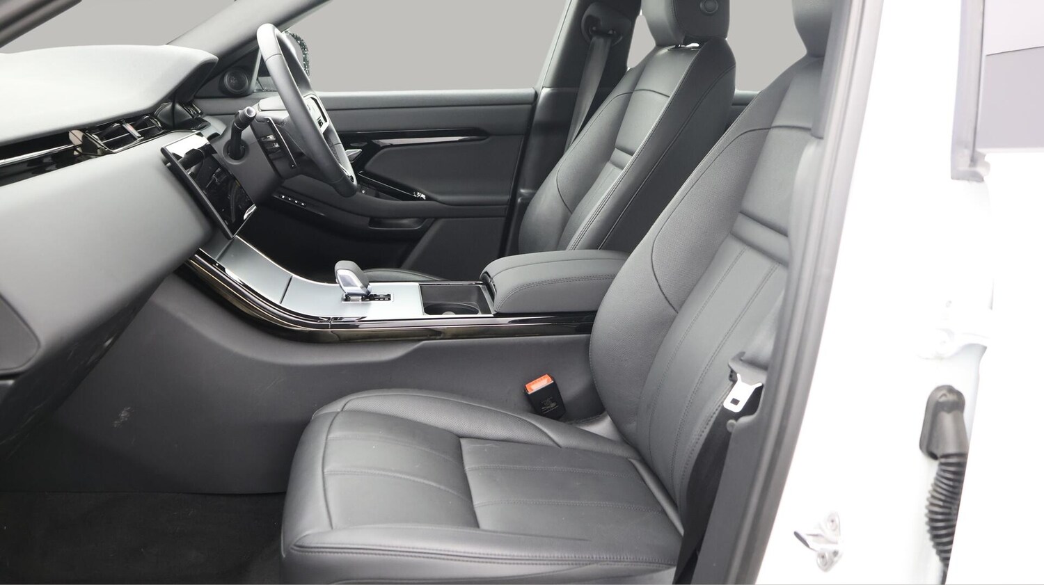 Used Land Rover Range Rover Evoque 2024 for sale - 76549060: Photo 15