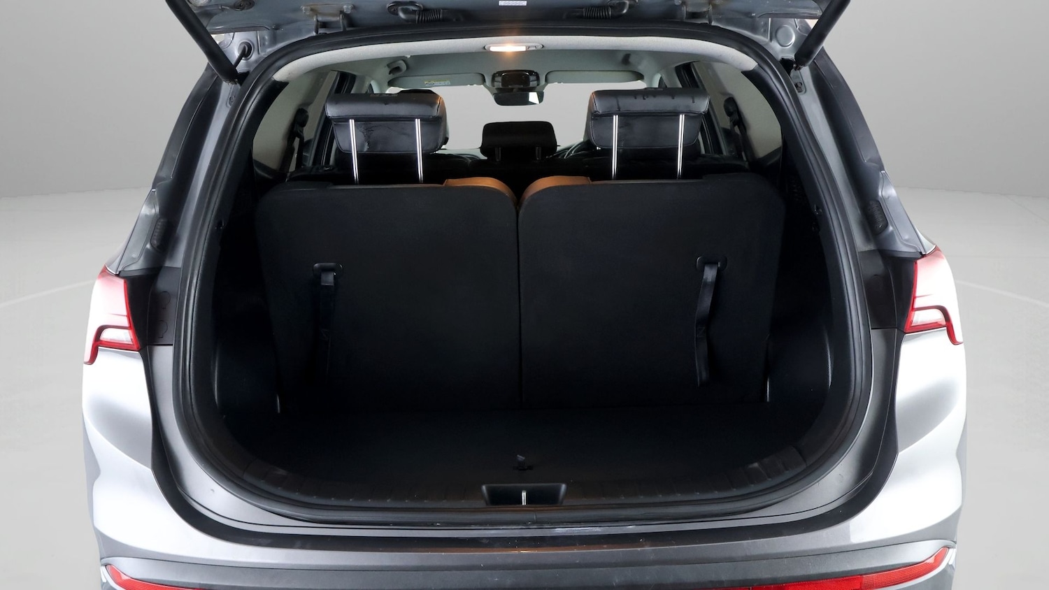 Used Hyundai Santa Fe 2023 for sale - 77423308: Photo 17