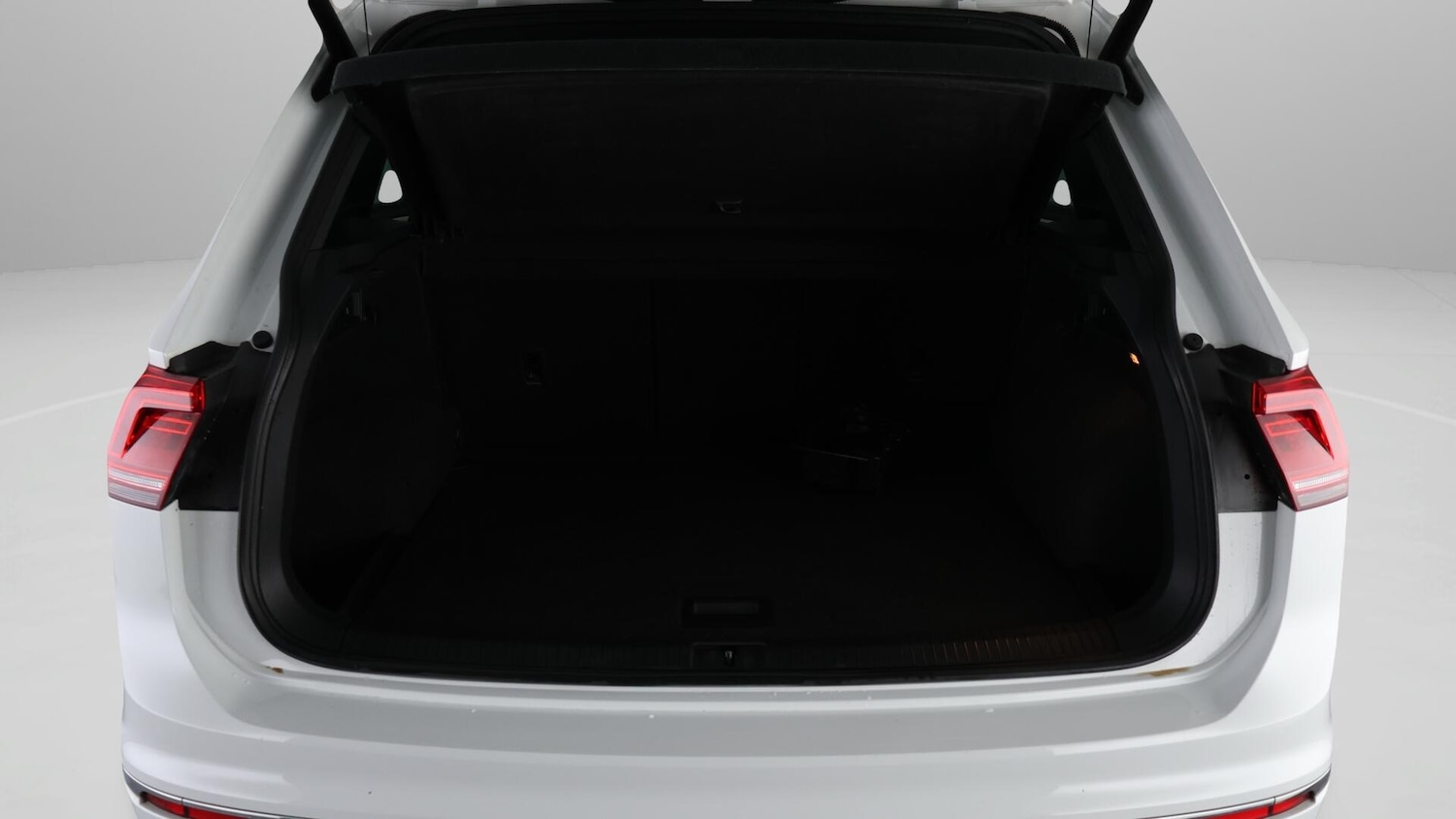 Used Volkswagen Tiguan 2019 for sale - 76765271: Photo 18