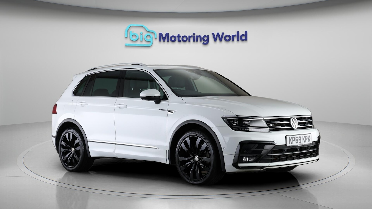 Used Volkswagen Tiguan 2019 for sale - 76765271: Photo 2