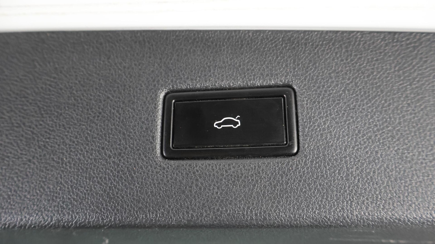 Used Volkswagen Tiguan 2019 for sale - 76765271: Photo 23