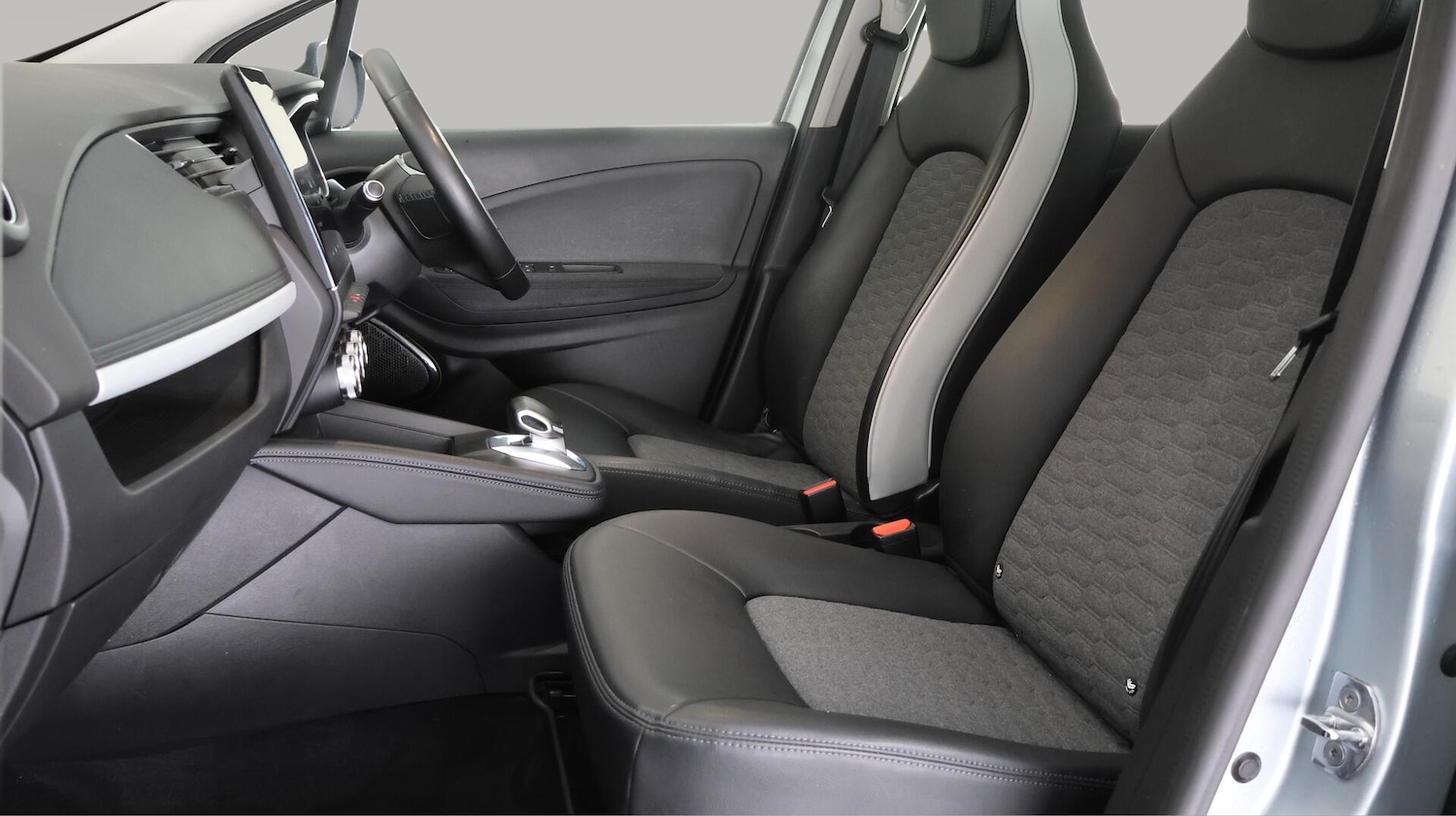 Used Renault Zoe 2021 for sale - 76585011: Photo 14